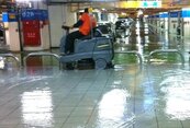 桃園機場惹民怨：人前風光　颱風過後兩光