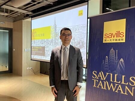 
第一太平戴維斯董事長黃瑞楠表示，明年商用不動產景氣可望呈「量穩價緩漲」多頭格局。圖∕蔡惠芳
