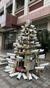 超狂！台南這派出所用監視器組裝成耶誕樹