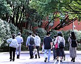 遠赴外地竟遇上黑心公司　「忙到凌晨、月休一天」男受不了閃人