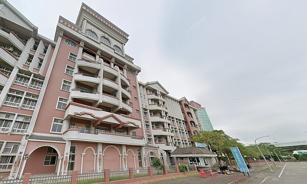 少子化衝擊大學退場 3校地未來規劃曝光! 台灣首府大學規劃為「大曾文願景園區」,由臺南市政府承。圖/截自Google Map