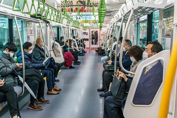 赴日注意,鏈球菌正大規模流行!65歲以上 肺炎鏈球菌疫苗第三階段 今開打!圖片來源:Shutterstock