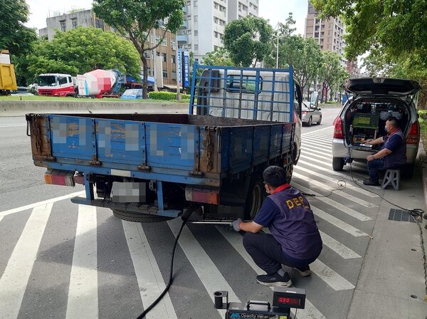 柴油車定檢新制113年元旦上路。圖／台北市政府提供