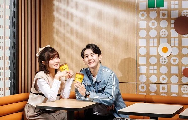 麥當勞台北民生餐廳設有99席座位，並採「經典食材風2.0」設計。圖／麥當勞提供
