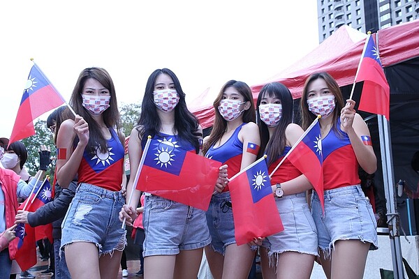 下周一元旦當天,環境水氣更少,大台北及東半部有較多雲量,但降雨機會降低許多,其餘各地持續是晴到多雲穩定天氣。圖/聯合報系資料照片