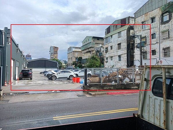 北市113年將擴大違建拆除計畫。圖/北市府提供