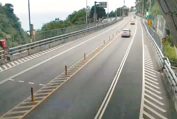 31日是元旦連假第2天，蘇花路廊雙向順暢。圖／摘自公路局即時路況影像
