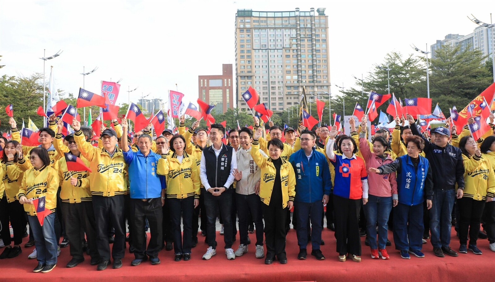 台中市府元旦升旗典禮，建設局表示，今年台中建設會大爆發。記者陳秋雲／攝影 