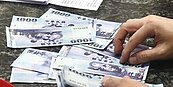 新台幣延續元月行情　月中有望摸到2字頭