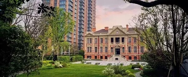 位於上海靜安區蘇河灣的上海寶格麗酒店,跨年夜的住宿預訂房價,最高已達人民幣30萬3962.21元。圖/取材自上海寶格麗酒店官網