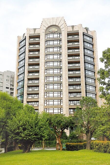 國巨董事長陳泰銘再入手一戶豪宅「文華苑」。圖∕本報資料照片