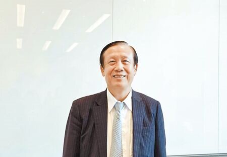 鄉林集團董事長賴正鎰除了布局兩岸、計畫前進美國外,對回家鄉雲林斗六推案,特別津津樂道。(王莫昀攝)