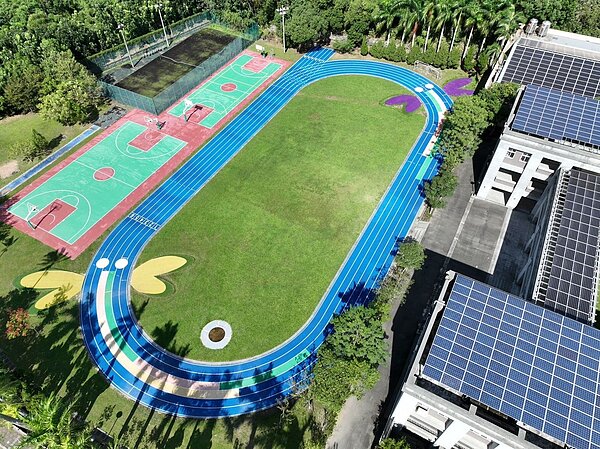 竹縣力爭老舊操場整建共獲教育部3819萬補助。圖/新竹縣府提供