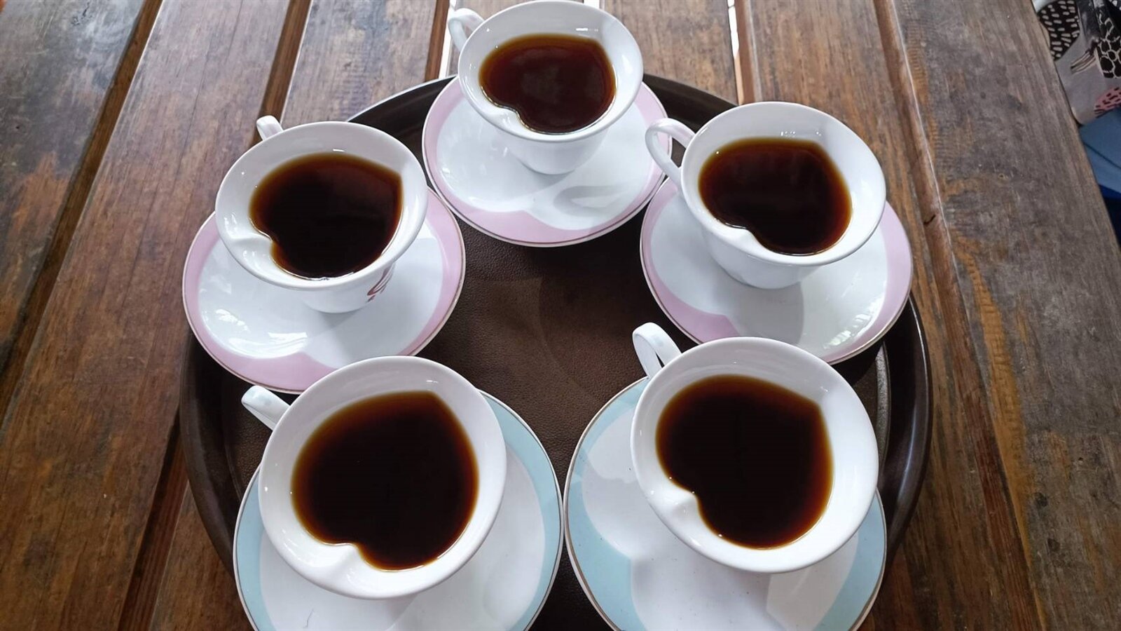 營養師提醒,咖啡因利尿,反而容易因此流失B群,甚至可能只是短暫提振精神。本報資料照片