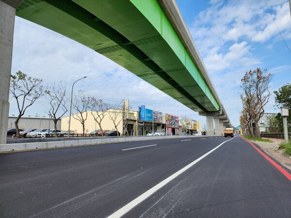 蘆竹區中正北路全線於本月10日開放通行。圖／桃園市捷運工程局提供