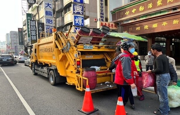 選舉投票日 台中垃圾收運採定時定點。圖/環保局提供