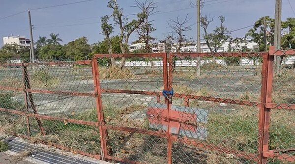 台南新營火車站旁新增停車場將增加70席車位,預計第三季完工。圖/台南市政府交通局提供