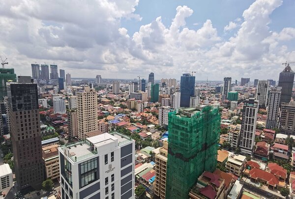 柬埔寨、越南等新南向國家房地產高度仰賴大陸投資客。圖／中新社