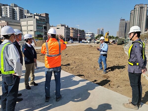 九如橋於2024年1月12日拆除原引道及高架道路段拆除完成。圖/高雄市工務局提供