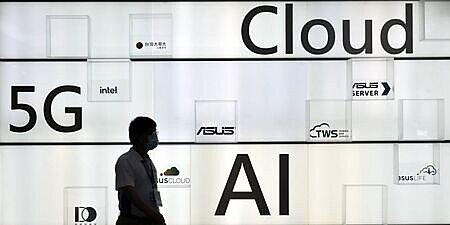 台灣半導體晶片地位已超過地緣政治擔憂,選後如因政治風險出現急跌,將是搭上AI多頭列車的極佳時機。圖∕本報資料照片