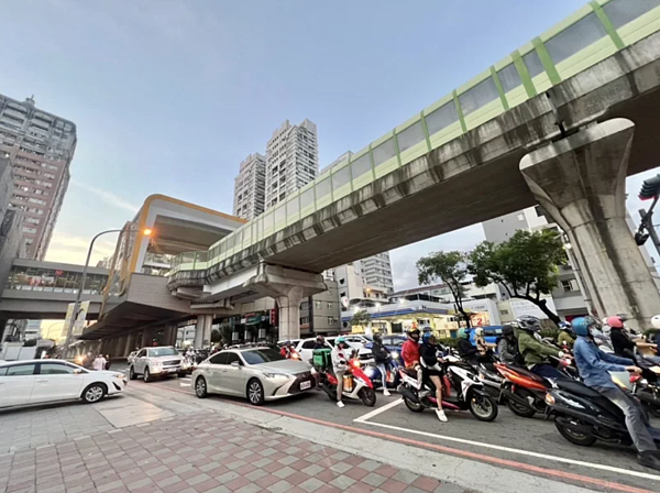 未來以捷運各站點為核心發展周邊經濟,打造多方位機能的捷運生活圈。業者提供