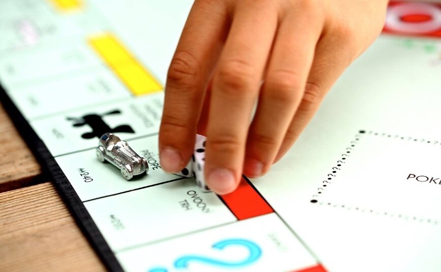 ▼不過也有人感嘆,現實的開局,並不如大富翁一樣公平,實際上更殘酷。(示意圖/pixabay)