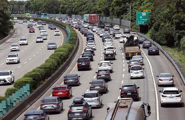 國道交通量去年創新高。圖/聯合報資料照