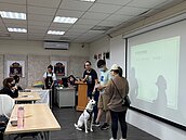 毛小孩長照！新北開辦「寵物初老課程」
