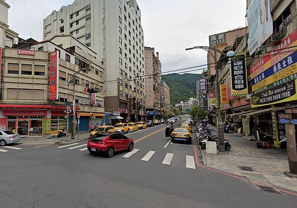 10間有3間是空屋!礁溪、萬里竟不如離島 專家無奈揭隱憂 高空屋率地區增至22個,又以宜蘭礁溪32.28%最高,也就是說,當地每10間房就有3間是空的。圖/