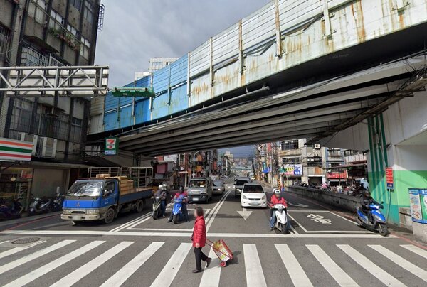 仁愛橋將於1月30日通車。圖／Google Map
