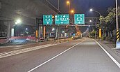 高市澄觀路超寬路肩　汽車占用恐挨罰