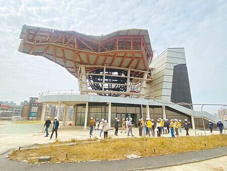 
新竹市政府政風處於2023年啟動「公共工程委託技術服務採購案專案清查」，包含兒童探索館整修統包工程等多項工程有採購程序瑕疵及履約管理未能有效落實的缺失，共為市庫節省1511萬餘元。圖為工程中斷的兒童探索館。（陳育賢攝）
