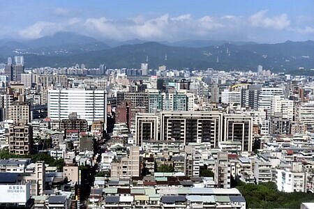 2024年總統大選落幕後,房市氛圍轉趨明朗,八大建商2024年推案量井噴。圖∕本報資料照片