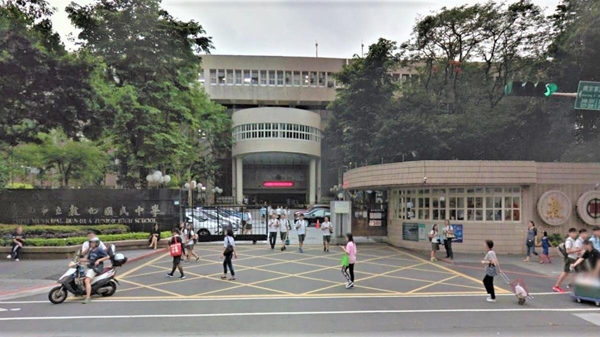 ▼專家指出,學校周邊店家仰賴校區發展,一旦少子化造成停招,可能造成商圈沒落。(示意圖/Google map)