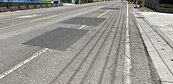高雄馬路補丁多　開挖單位竟可減半收費！民代：嫌路太好嗎