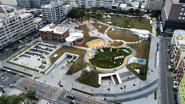 延平公園地下停車場為彰化首座公有公園與停車場共存的地下化停車場。圖／彰化縣政府提供