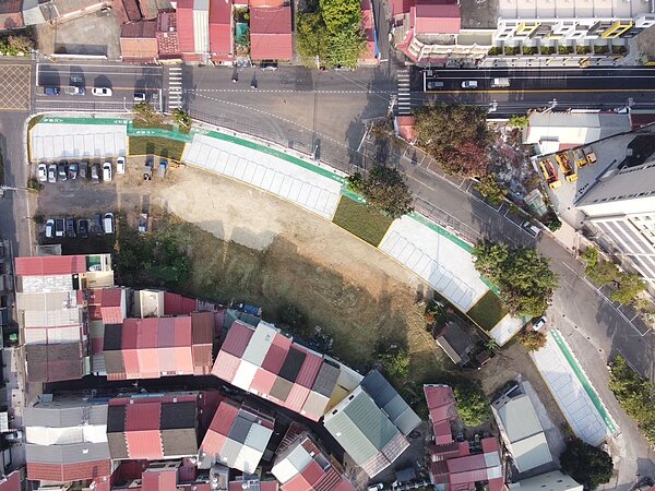 旗山老街新增49格停車位。圖/高雄市政府提供