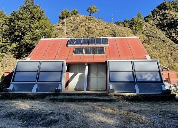 拉庫音溪山屋是南二段長程縱走重要的據點。圖/玉管處提供