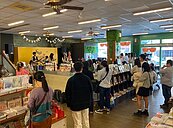 還是留不住！金石堂台南新營店熄燈