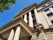 賣海砂屋還說交屋完「危險移轉買方承擔」　判還2252萬