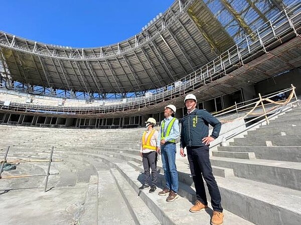 亞太國際棒球訓練中心成棒主球場進度達77%。圖／台南市體育局提供
