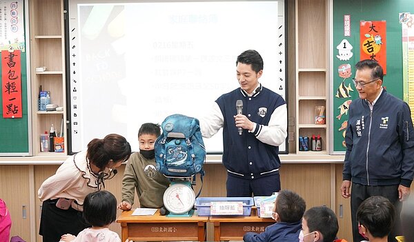 北市將全面更新國小普通教室，建立新校園學習空間。圖／教育局提供