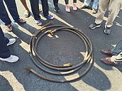 通霄儲氣窖爆管如地震　居民抗議