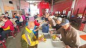 雲林擬恢復長青食堂共餐　反應兩極