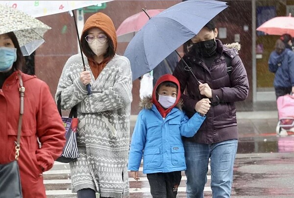 周五起又有冷氣團，全台轉雨，強度恐跟這波相當。圖／聯合報系資料照片