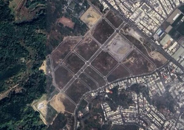 81期市地重劃區已公告預計招商百億元,將帶動大寮區的發展。圖/取自Google衛星圖