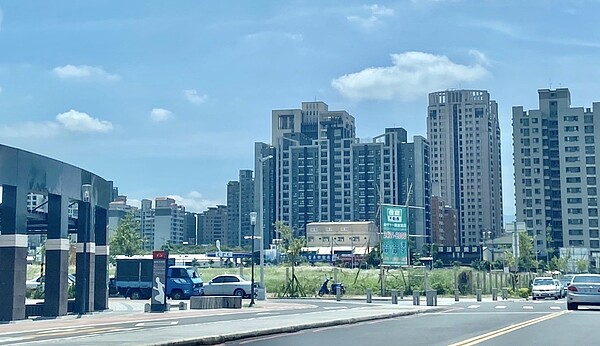 中市府公告標售13、14期重劃區抵費地,為近年規模最大一次抵費地標售案。鄉林不動產研究室提供