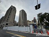 豆子埔溪2度變牛奶河　元凶竟是釀竹北新天坑建案