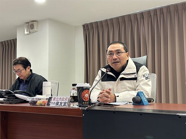 侯友宜指示完整八里聯外交通網及增加旅遊多元性。圖／新北市民政局提供