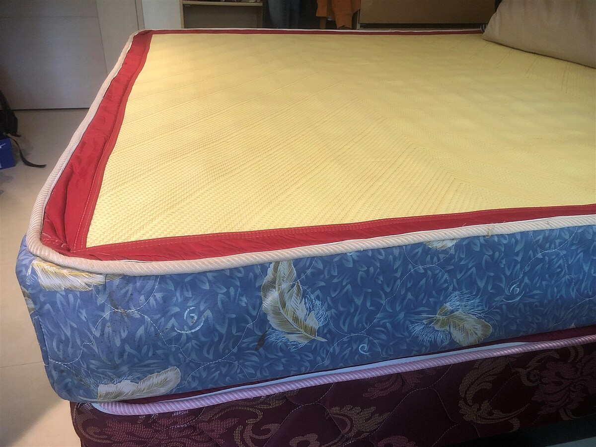 台北市一年有9萬張廢棄彈簧床墊需要處理。示意圖/好房網News記者唐主桂攝影